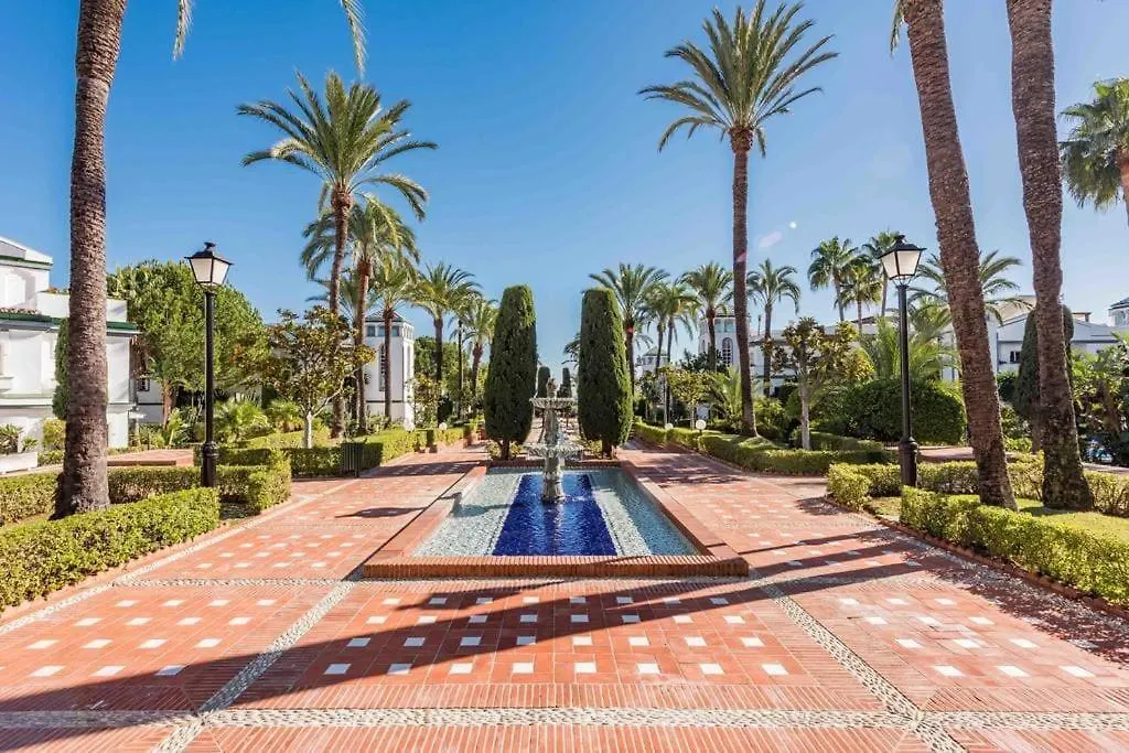 Gorgeous Beachfront Property With Stunning Sea Views & Garden Estepona 0*,  Spain